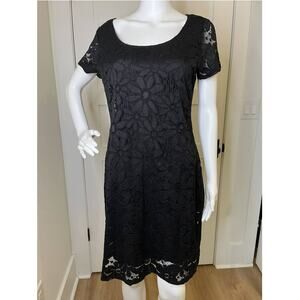 Tiana B. Short Sleeve Fully Lined Black Floral Lace Crochet Dress Medium Stretch